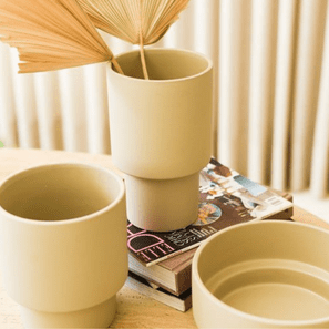 VASO BEGE ALTO CIMENTO